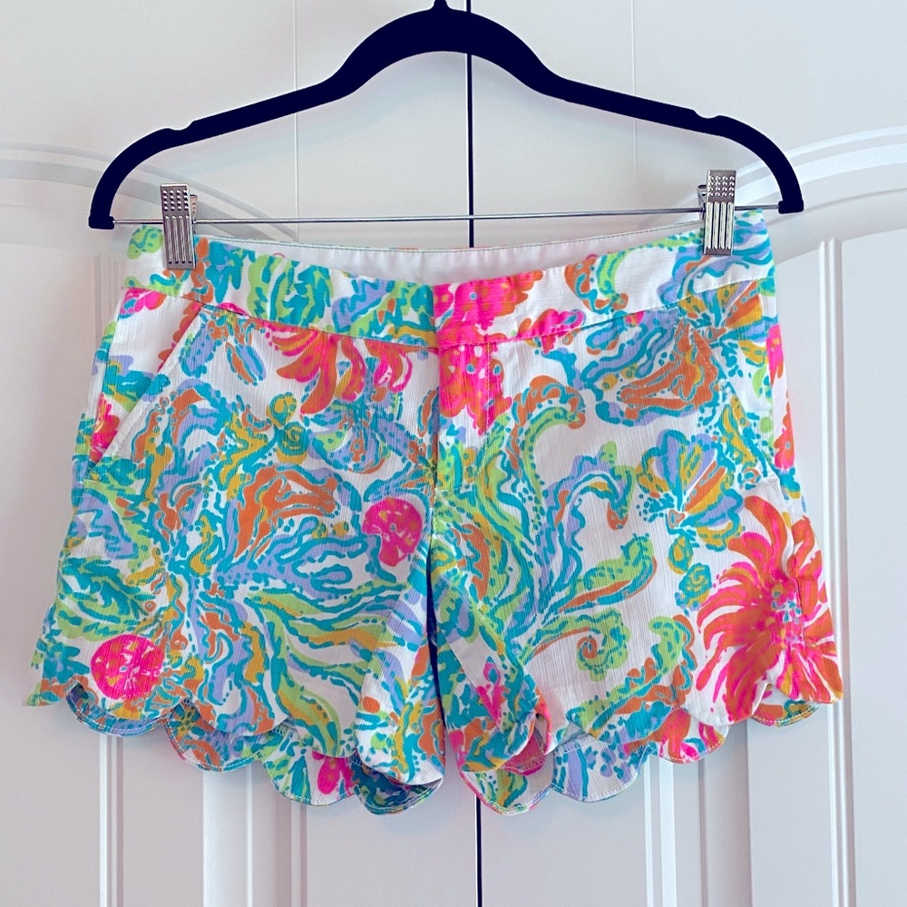 Lilly Pulitzer Buttercup Scalloped Shorts Size 0 Casa Marina White Resort